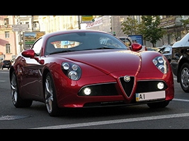 : Alfa Romeo 8C Competizione   