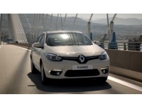 Renault Fluence -        