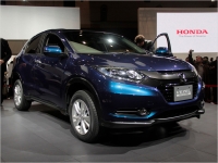 Honda Vezel      2015 