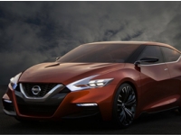 Nissan Sport Sedan      2014