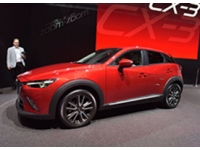 Mazda CX-3  Honda HR-V -     