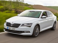 Skoda Superb:   