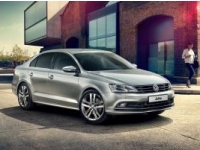    ǻ:  Volkswagen Jetta    200 000 .!