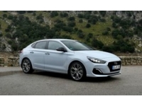 Hyundai    i30 Fastback