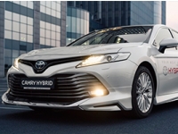 - Toyota Camry Hybrid    ³  