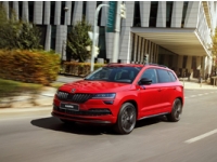 SKODA   KAROQ